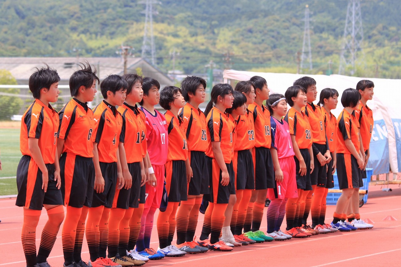 中学女子サッカー 選手権大会 決勝 学校法人山口高川学園 過去ブログ